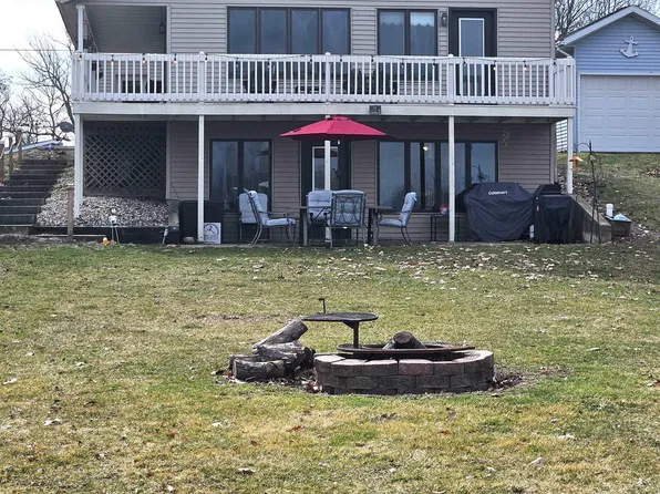 9901 N Eagle Island Rd, Rome City, IN 46784