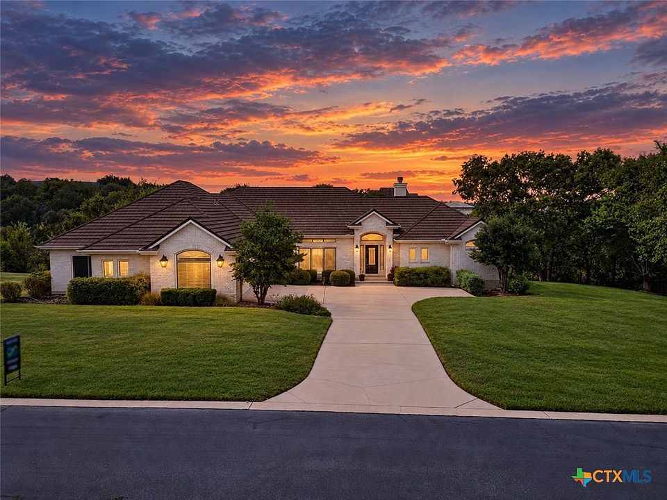 1st image of 209 Overlook Ct