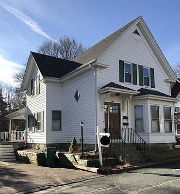 1st image of 8 Howland Ct