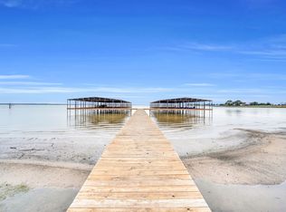 65 Stillwater Shores Dr, Corsicana, TX