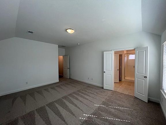 3rd image of 1408 Rendyn St