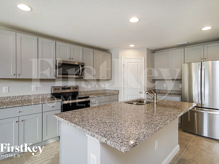 308 S Haven Ct — Photo 5