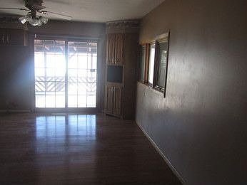 5th image of 2204 Metropolitan St