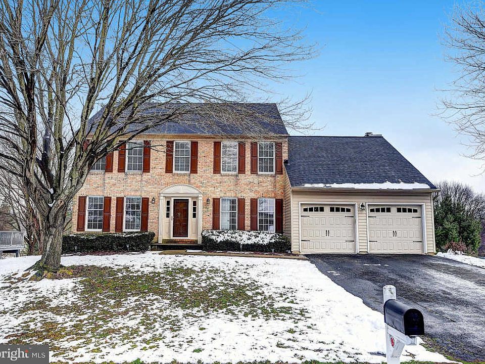 1st image of 1301 Cheshire Ln