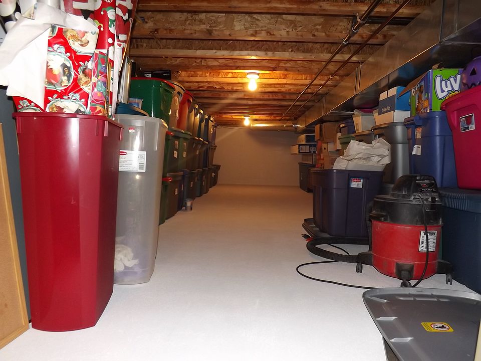216 sq. ft storage area