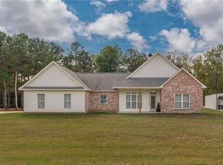 211 Shree Ln, Deville, LA 71328