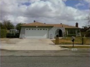8649 Tamarind Ave, Fontana, CA 92335