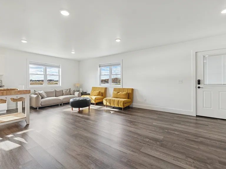 504 W Prospect St #1 — Photo 4