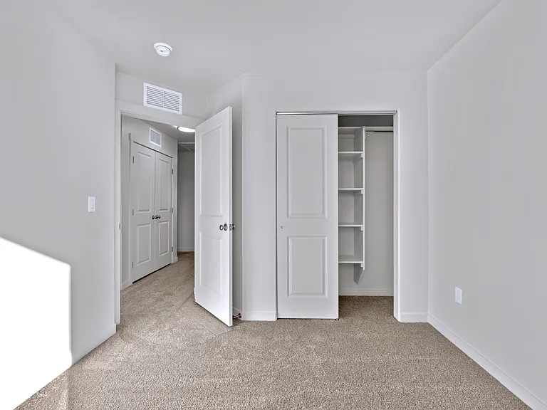2773 Caspain Way #B — Photo 30
