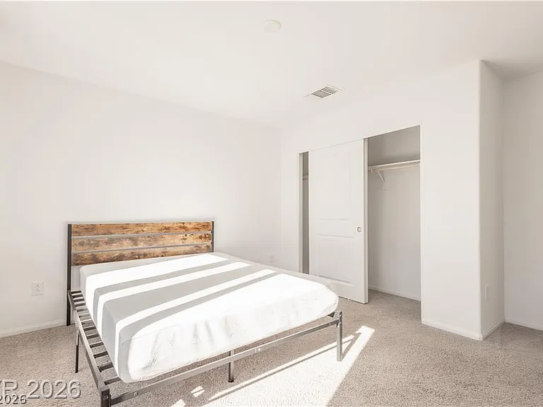 7360 Crown Landing St — Photo 18
