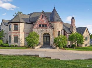 9998 Litzsinger Rd, Saint Louis, MO 63124