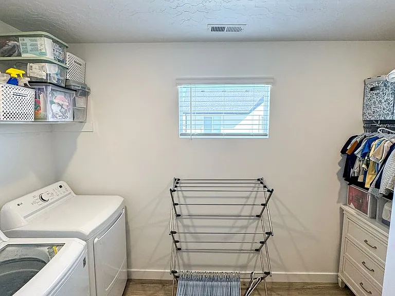 4138 W 750 S — Photo 19