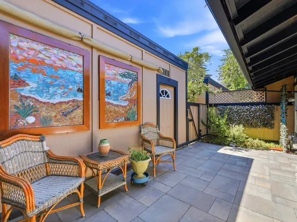 1115 Blackberry Trl, Sunnyvale, CA 94087