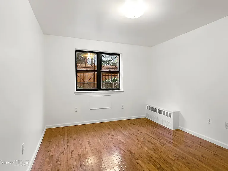 114 Pulaski St #1 — Photo 3