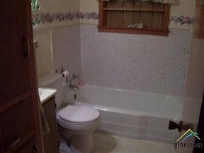 5th image of 828 S Pineda St