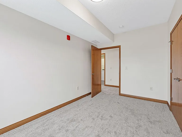 515 2nd Ave SW — Photo 18