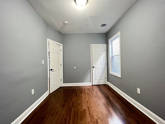 5th image of 255 N 19th St #3