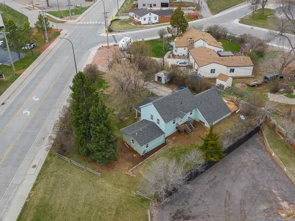 3637 Canyon Lake Dr, Rapid City, SD 57702