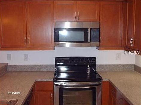 3rd image of 1036 Creek Park Dr