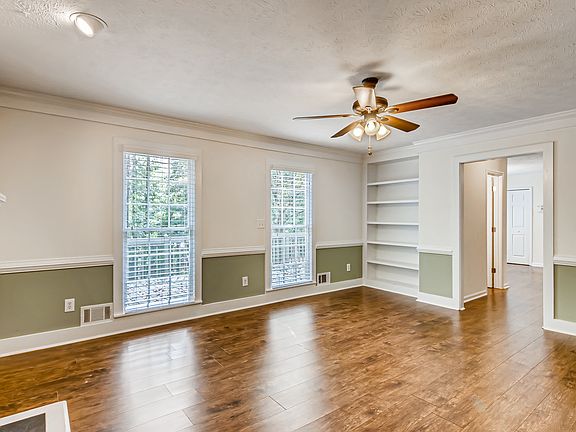 5th image of 4064 Rivermeade Dr