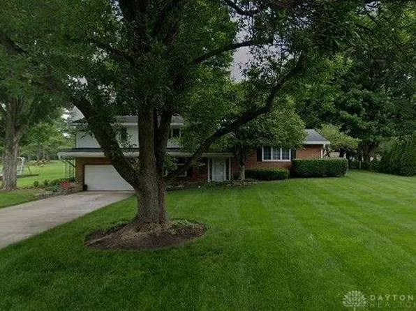 3632 Colborne Dr, Dayton, OH 45430