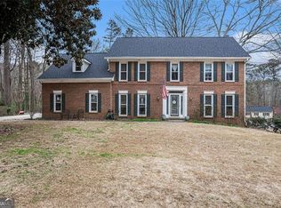 1645 Oakwood Dr, Roswell, GA 30075