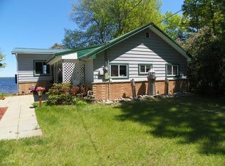 6118 Paradise Trl, Carp Lake, MI 49718