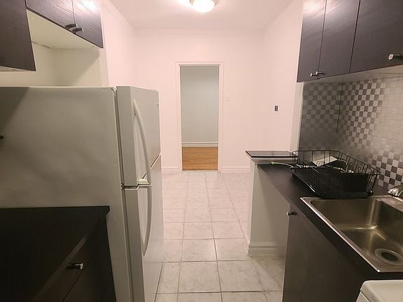 5th image of 2325 Ocean Ave APT 4A