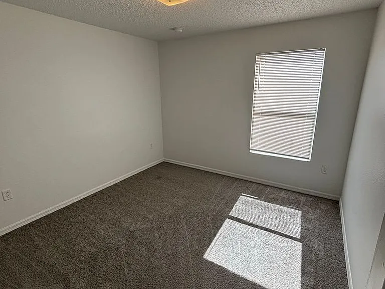 157 Cimarron Ln — Photo 22