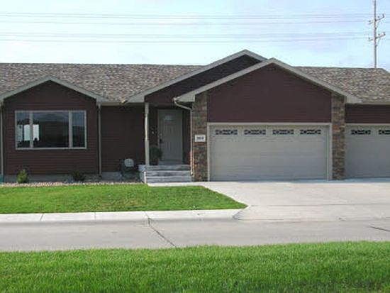 1st image of 3819 Deerwood Ave