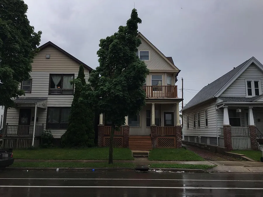 1603 S Muskego Ave photo 1