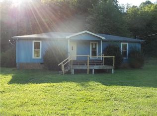 1255 Butler Mill Hollow Rd, Bethpage, TN 37022