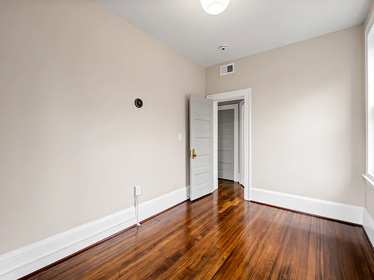 1202 Bolton St #3 — Photo 14
