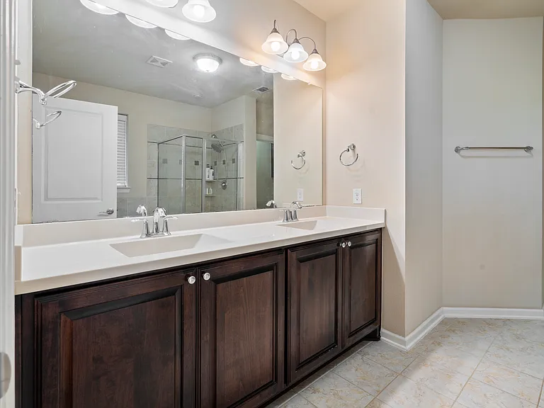 1016 Lone Ivory Trl — Photo 22