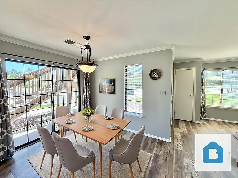 2130 Alicia Point #103 — Photo 4