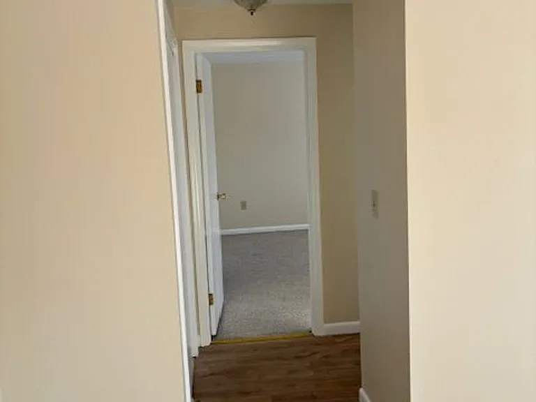 288 Pine St — Photo 18