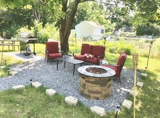 29 Primrose Hill Rd, Dracut, MA 01826