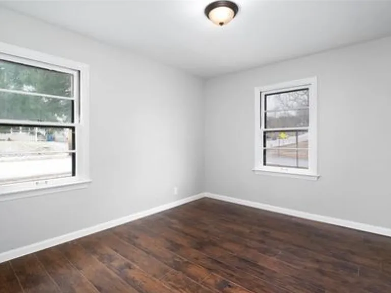 3102 Saint Myron Ln — Photo 3