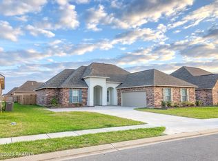 338 Victoria Lights Ln, Broussard, LA 70518