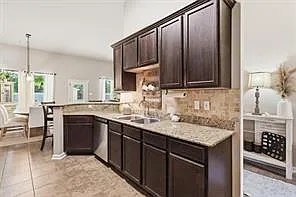 116 Meadow Spring Pl — Photo 12