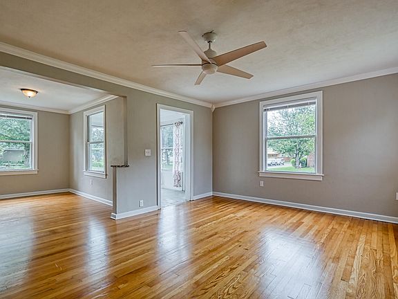 5th image of 4564 Polaris St