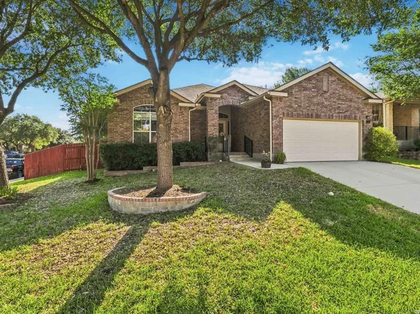 792 San Luis, New Braunfels, TX 78132