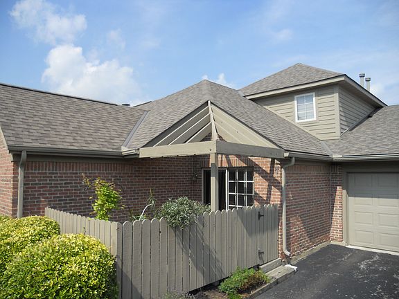 995 Village Brook Way