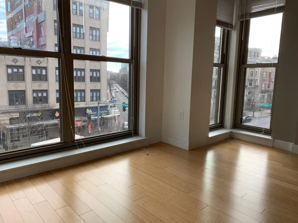 1088 Boylston St #401, Boston, MA 02215