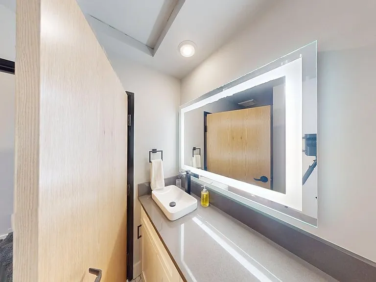 2845 Marine Dr #3 — Photo 4