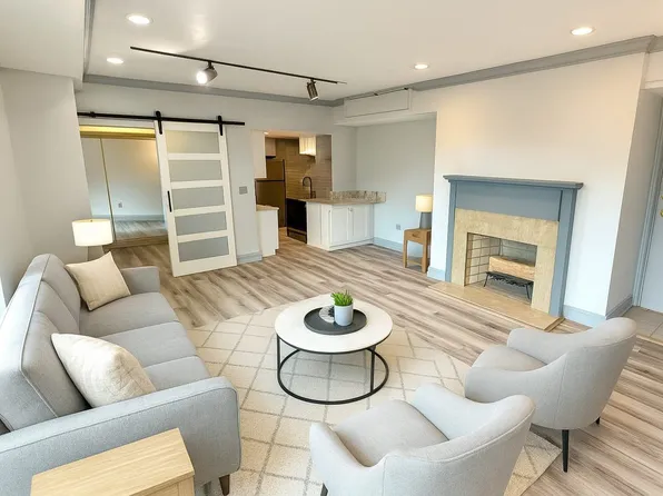 23200 Lake Rd APT 48, Bay Village, OH 44140