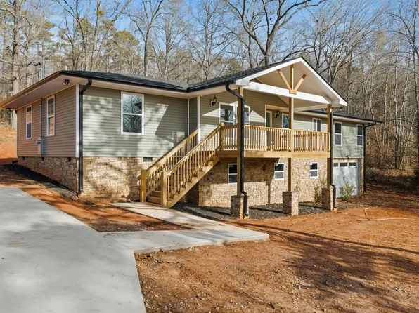 2012 Edwards Lake Rd, Greer, SC 29651