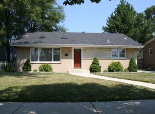 52 W Marilyn Ter, Addison, IL 60101