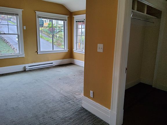 4th image of 1010 Franklin Ave APT 2