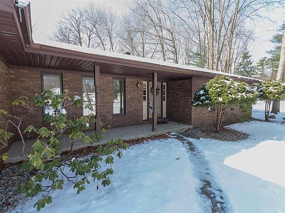 2nd image of 21376 Winfield Ct